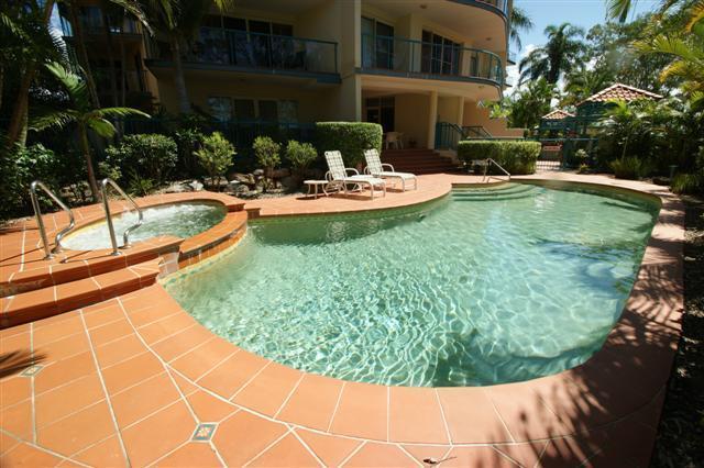 The Esplanade Riverview Holiday Apartments Maroochydore Exterior photo